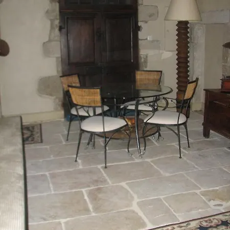 Bed and breakfast Maison Du Procureur Du Roy Montmarault