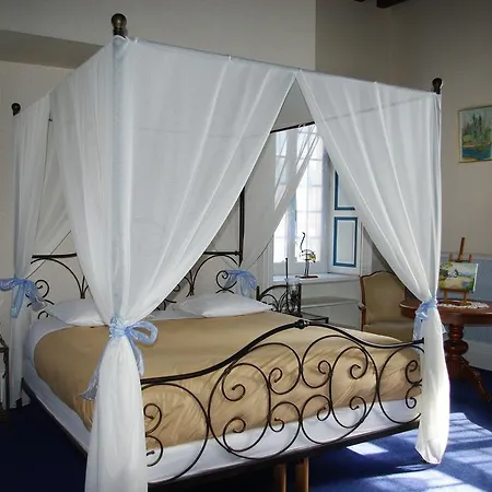 Maison Du Procureur Du Roy Bed and breakfast 3*