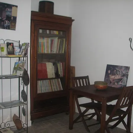 Maison Du Procureur Du Roy Bed and breakfast 3*